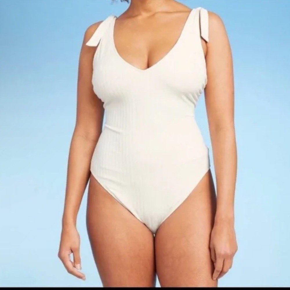 NWT Shade & shore one piece